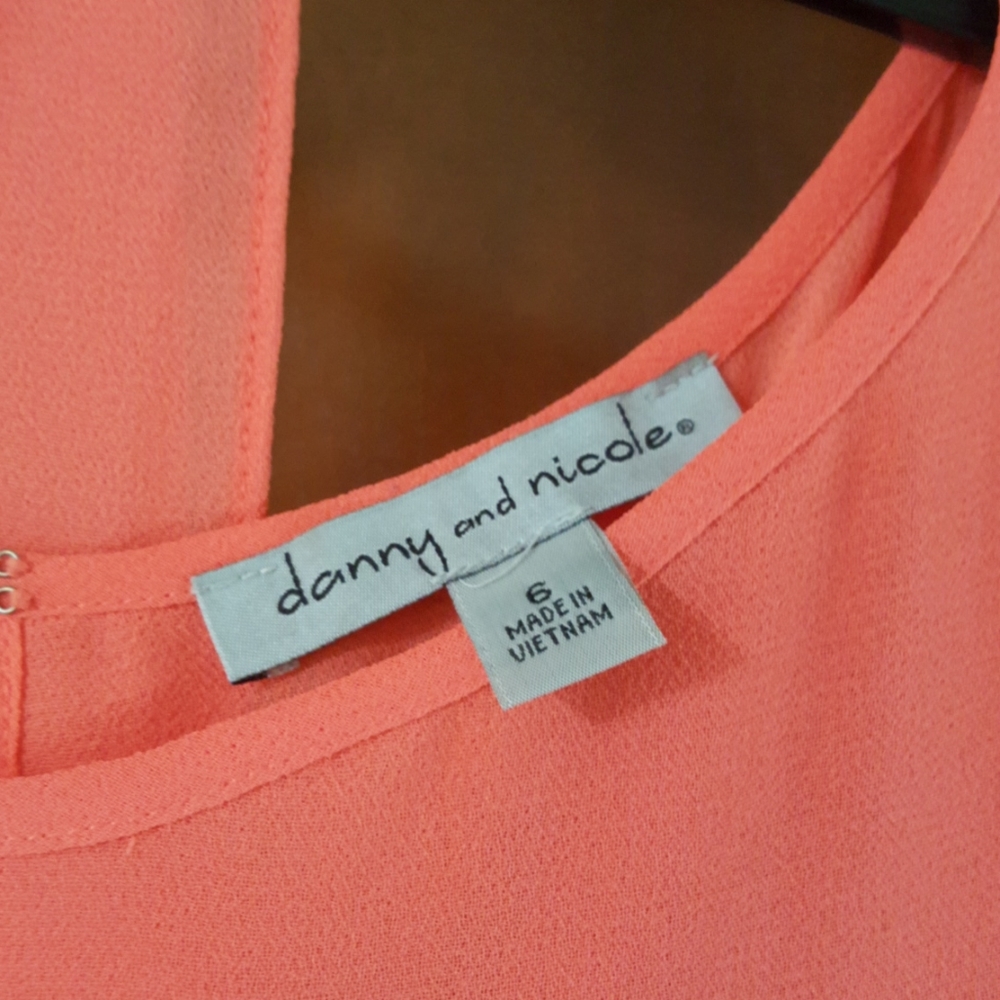 Danny and Nicole Size 6 Dress
